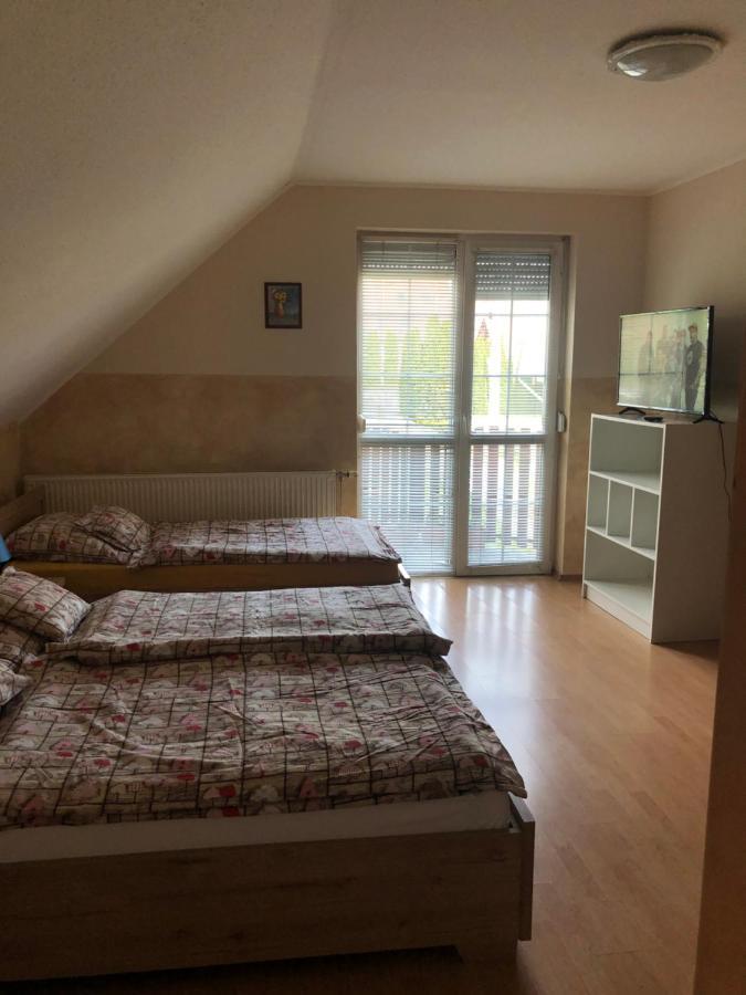 Imre Apartman Hajdúszoboszló Eksteriør billede