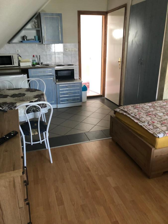 Imre Apartman Hajdúszoboszló Eksteriør billede